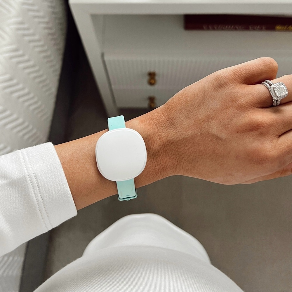 Ava Fertility Bracelet and Tracker